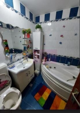 Apartament 3 camere Mihail Sebastian- Razoare.
